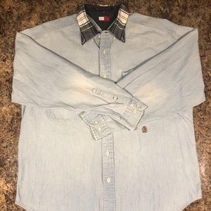 Tommy Hilfiger light wash denim button down